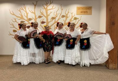 Folkloric Dance Picture Folkloric Dance Picture